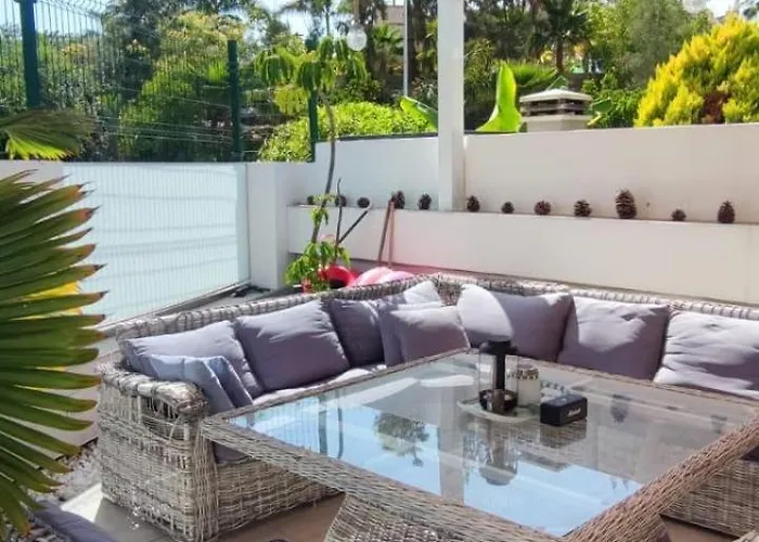 Апартаменты Luxury Townhouse Адехе