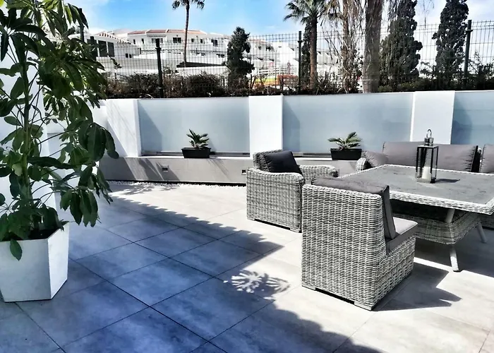 Luxury Townhouse Апартаменты Адехе