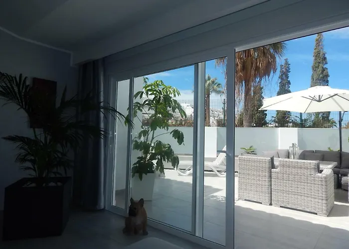 Luxury Townhouse Апартаменты Адехе