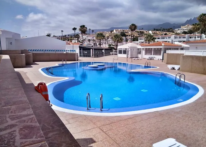 Luxury Townhouse Адехе