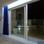 Luxury Townhouse דירה אדחה