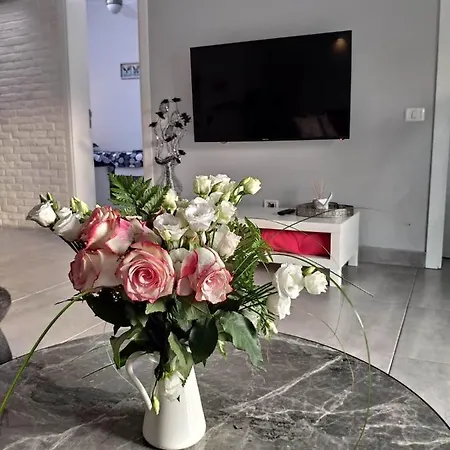 Luxury Townhouse 阿德耶