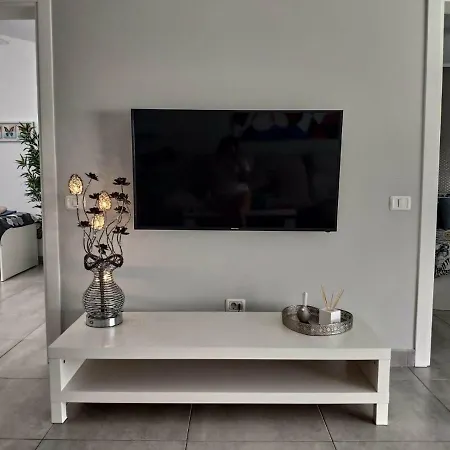 Apartmán Palm & Sun Family Villa